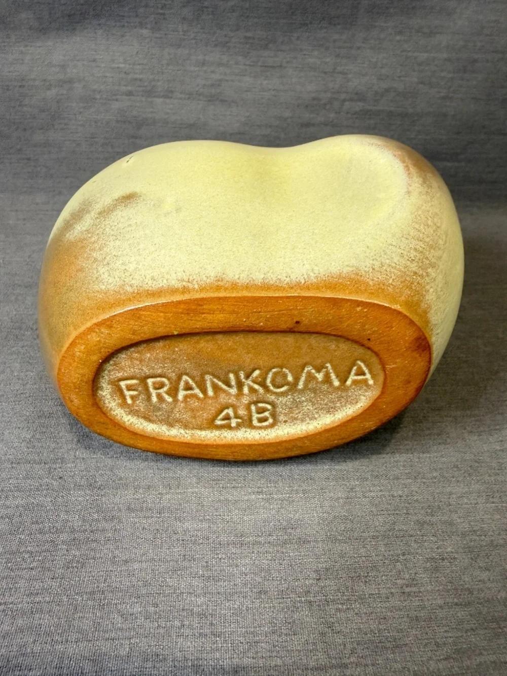Vintage Frankoma Sugar Bowl 4B Lazy Bones Lidded Desert Gold Pottery